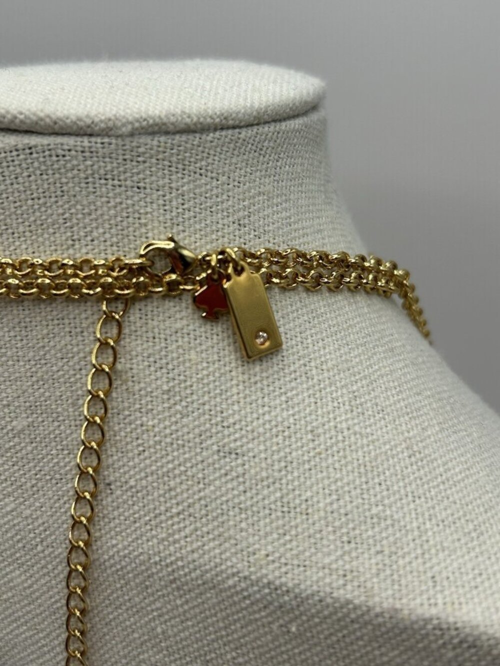 Kate Spade Banana Necklace Pendant Out Of Office Gold Tone Long Jewelry Gift - Picture 8 of 12